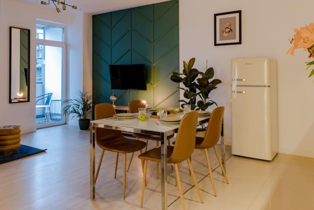 Appartement Oomph Downtown Atmospheric Zelazna Street *